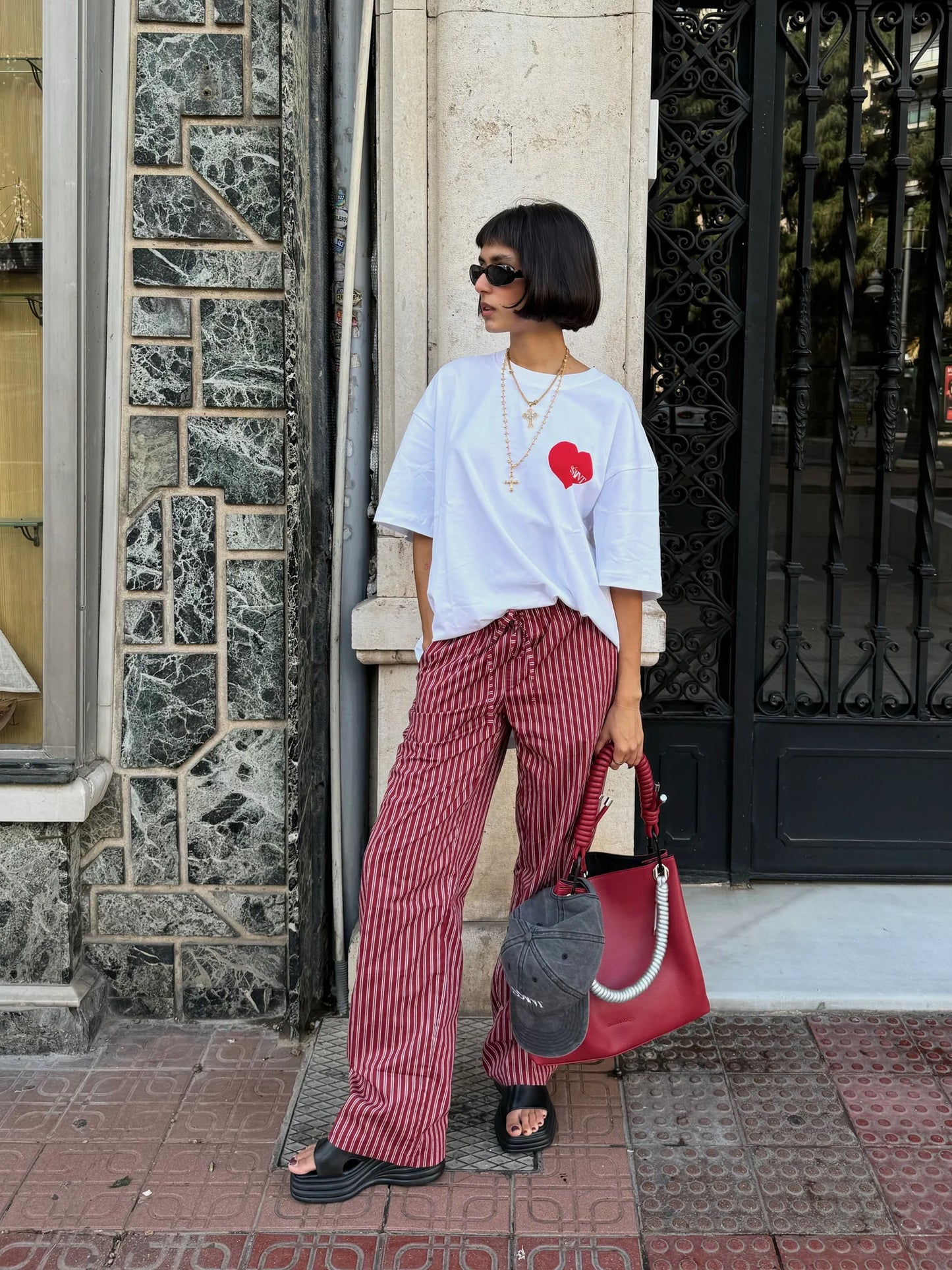 Red heart tee